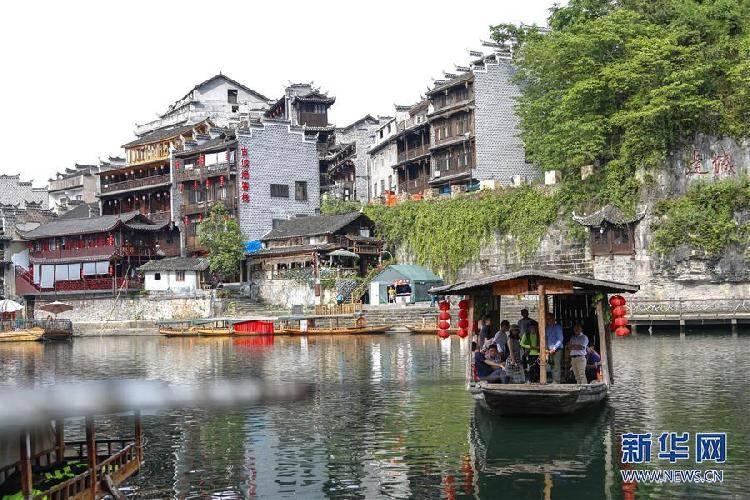 龙虎榜 |华资实业上涨10.09%，知名游资国君总部卖出511.48万元